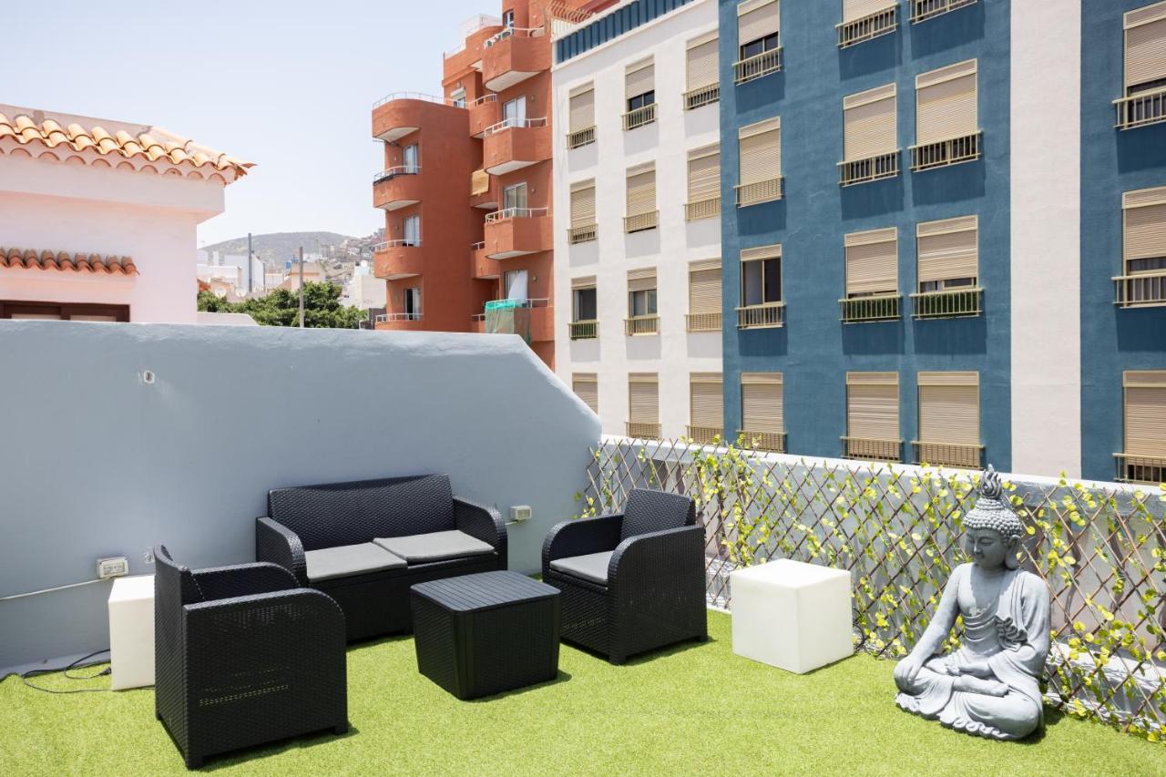 Wanderlust Hostel سانتا كروز دي تينيريف المظهر الخارجي الصورة